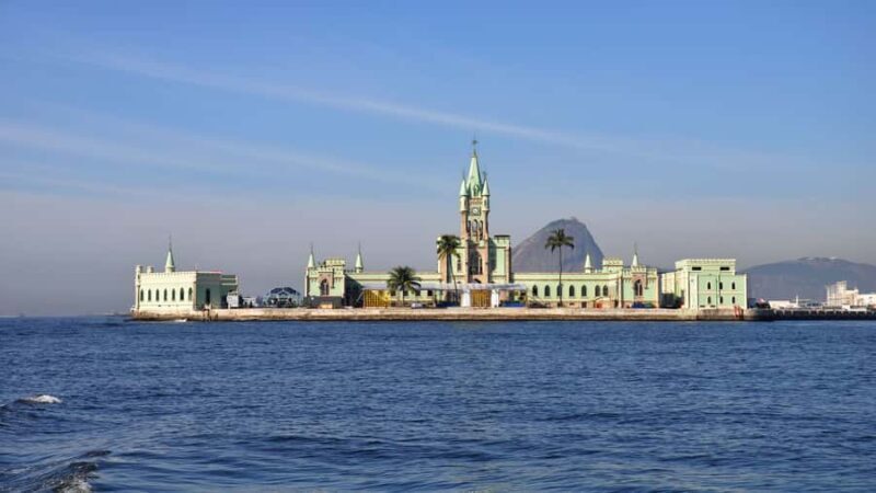 Rio: Guanabara Bay Boat Trip by Catamaran with Audio Guide - Authentic Traveler Perspectives