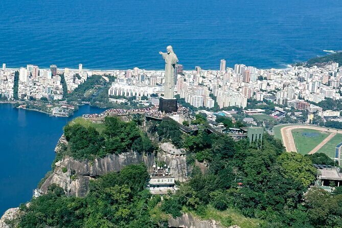 Rio : Helicopter tour at Christ the Redeemer - 30 minutes - FAQ