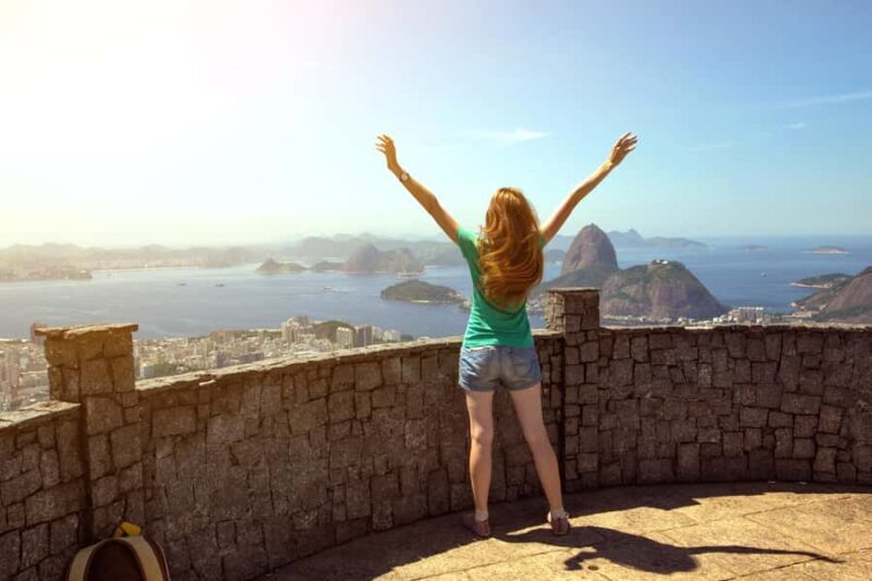 Rio: Photoshoot at Mirante Dona Marta - Key Points