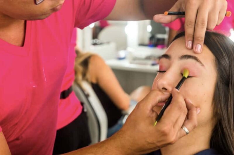 Rio: Premium Carnival Seating with Food, Drinks, & Transfers - FAQ