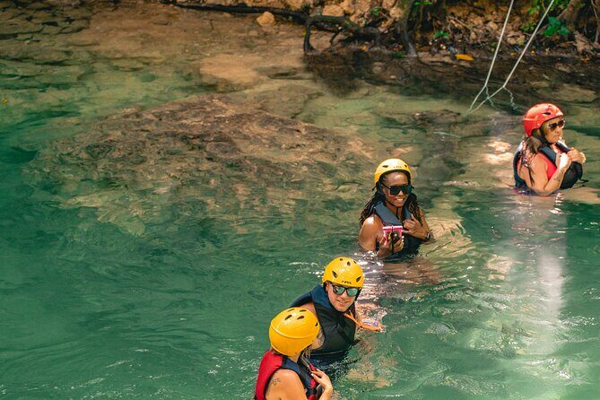 Rio Sonador River and Food Experience - Key Points