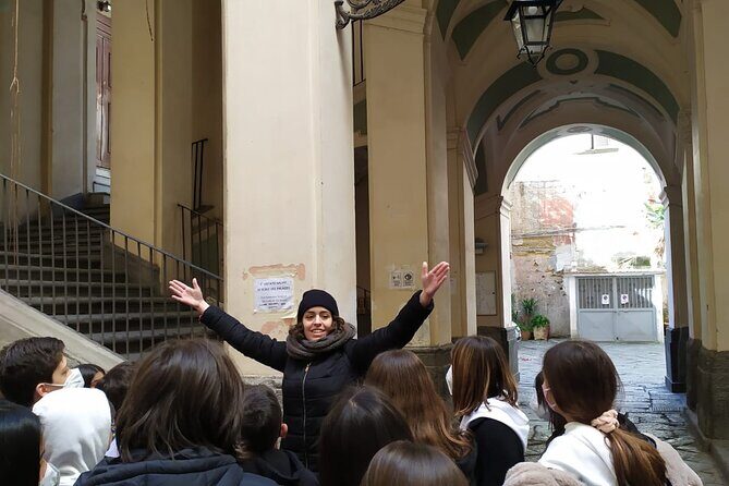 Rione Sanità Street Art and Traditions Tour for Small Groups - FAQ