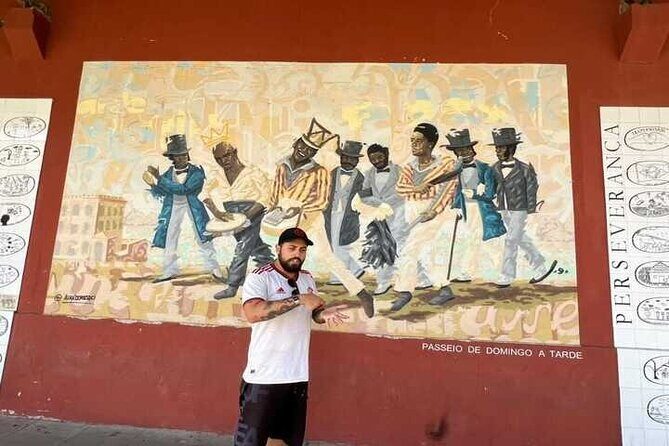 Rio's Graffiti Tour: Journey Through Urban Art and Transformation - Rios Graffiti Tour: Journey Through Urban Art and Transformation