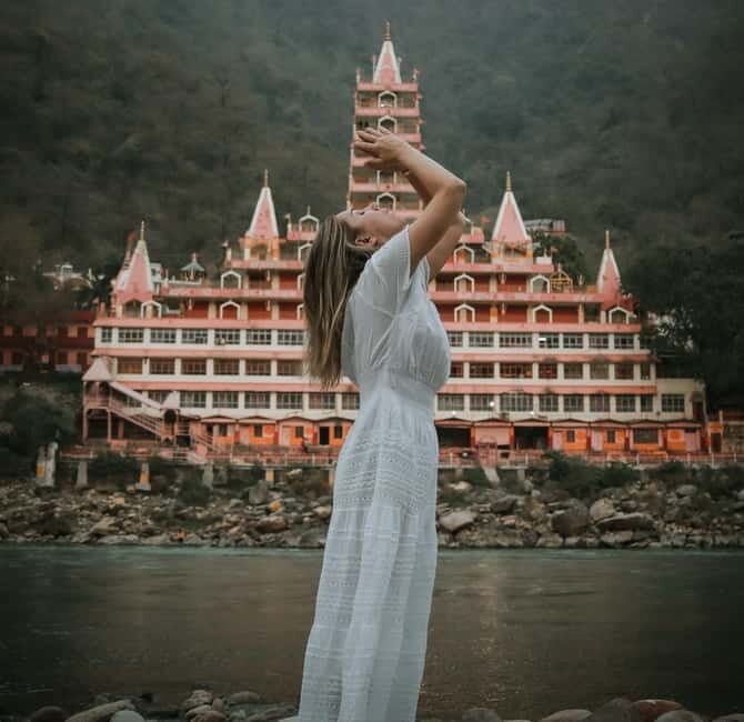 Rishikesh Full Day Guided Sightseeing Tour with Ganga Aarti - Key Points