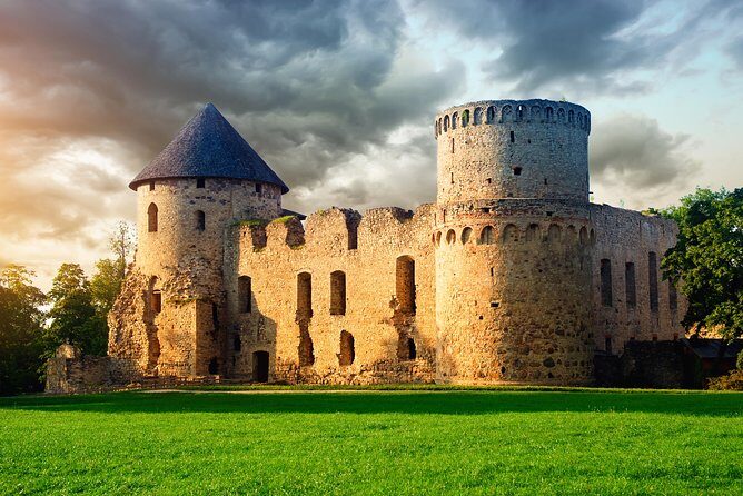 Road Trip to Csis, Lgatne, raii and Sigulda - All Inclusive - Exploring Latvia’s Less-Traveled Roads: A Deep Dive