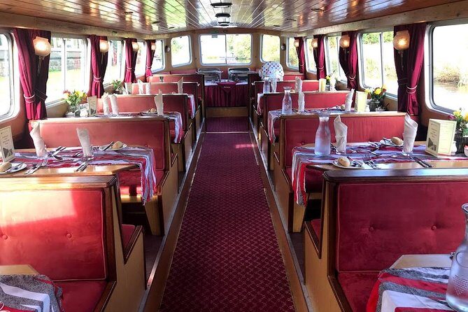 Roast Dinner Cruise - An In-Depth Look at the Roast Dinner Cruise Experience