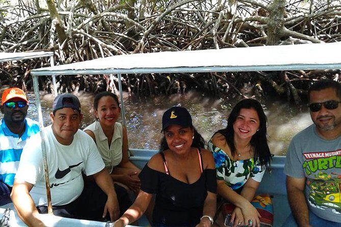 Roatan Mangrove Tunnel Culture Tour on a Water Taxi Tuk-Tuk - An Authentic, Scenic Water Taxi Tour