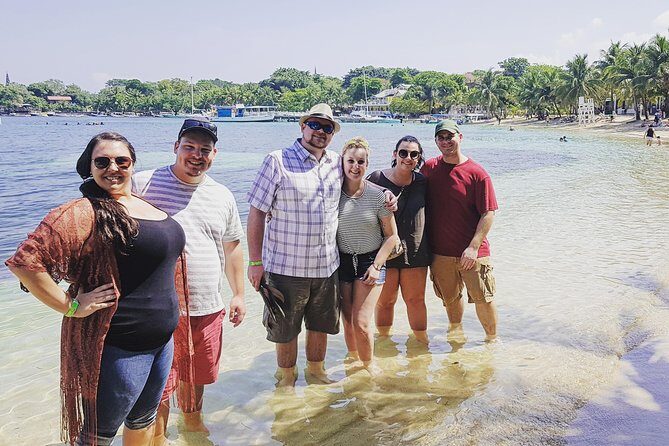 Roatan Monkey and Sloth Tour with Chocolate and Rum Factory - FAQ