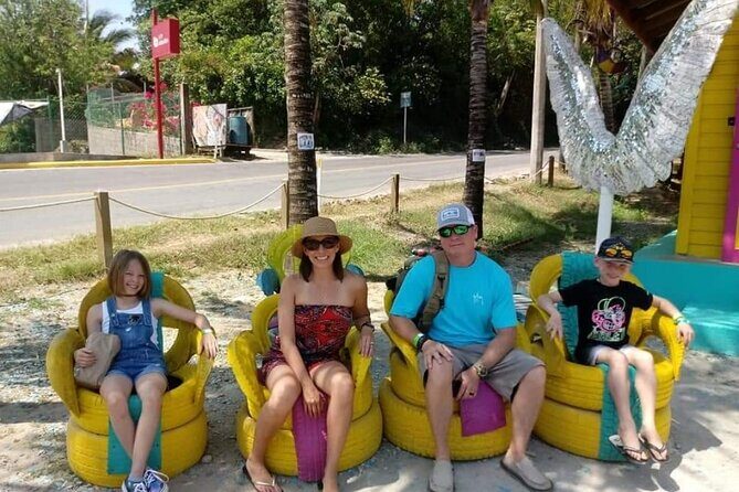 Roatan Private Costume Adventure Chocolate Rum History Culture - FAQ