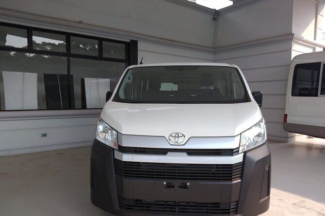 Roatan: Shuttle Service & Transport - Authentic Experiences and Real Traveler Feedback