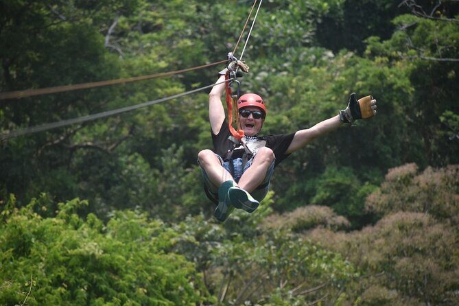 Roatán: Zipline Tour Only - Discovering Roatan from the Air: An Overview of the Zipline Experience