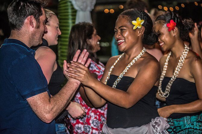 Robinson Crusoe Sunset Cruise Including Dinner, Cultural Show & Transfers - Authentic Experiences That Make the Tour Stand Out