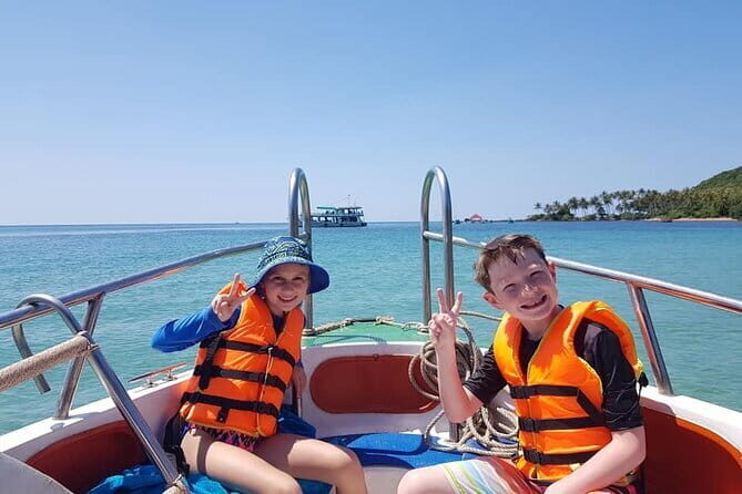 Robinson Tour By Private Speedboat with BBQ Lunch - Key Points