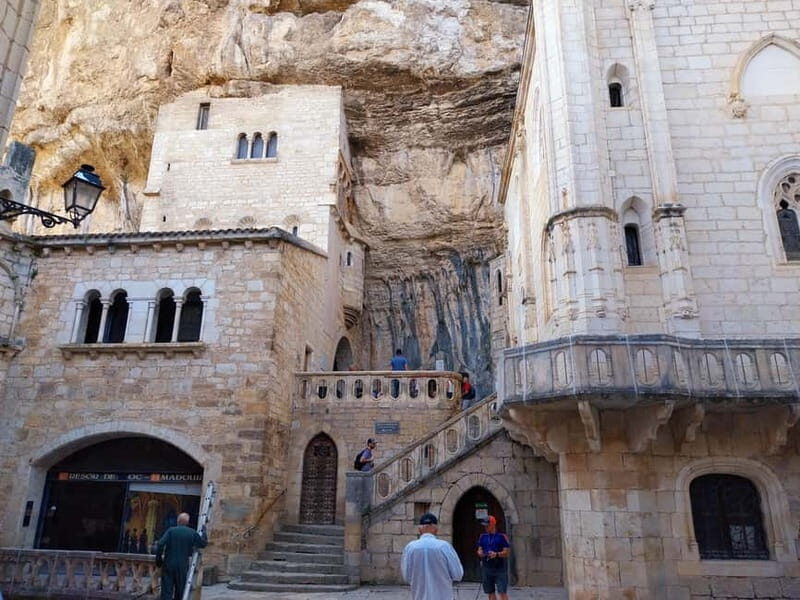 Rocamadour: Tour with an official tour guide - What makes this tour stand out?