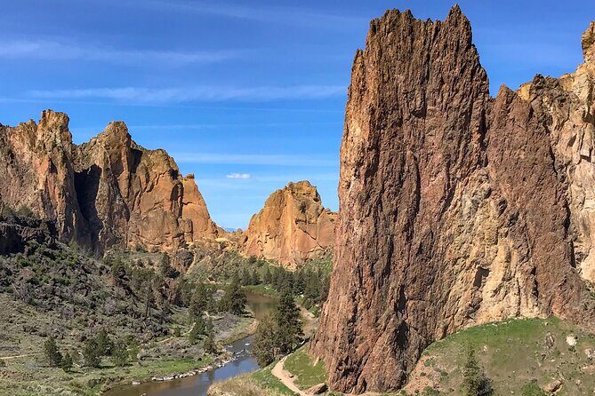 Rock Climbing Day Trip at Smith Rock State Park - Who Should Consider This Trip?