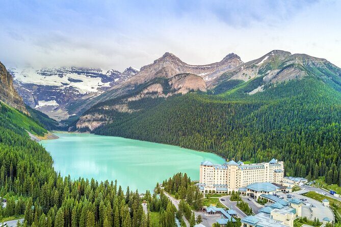 Rockies Day Tour Lake Louise Emerald Lake from Calgary - Key Points