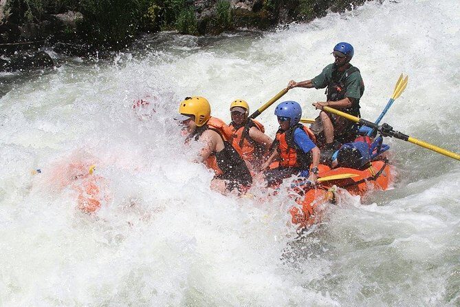 Rogue River Whitewater Rafting- Mid Day - An In-Depth Look at the Rogue River Whitewater Rafting Tour