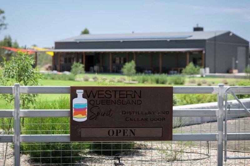 Roma: Outback Distillery Tour, Tasting Paddle & Grazing Box - Key Points