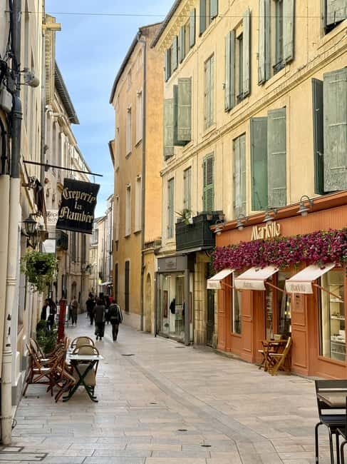 Roman and Gourmet Nîmes - A Deep Dive into the Tour Experience