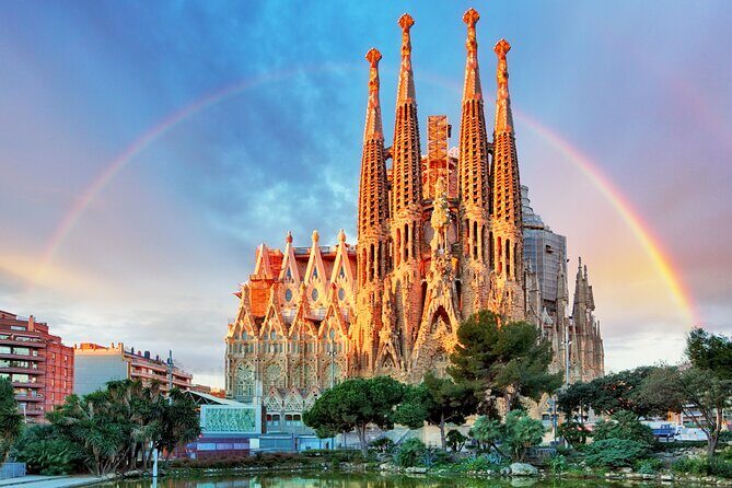 Roman and Medieval Side of Barcelona  Private Walking Tour - Exploring Barcelona’s Roman and Medieval Heritage