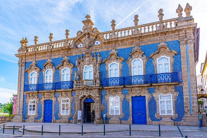 Roman Heritage of Braga: Self-Guided Puzzle Adventure - Detailed Breakdown of the Itinerary