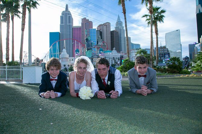 Romantic 2 Hour Photo Tour by Limousine - Why This Tour Offers Great Value