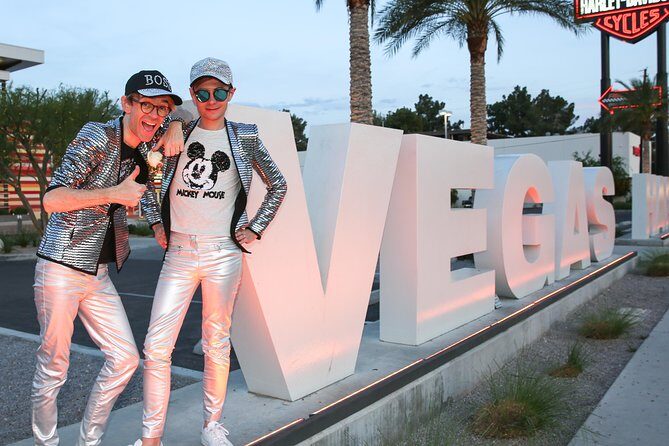 Romantic 2 Hour Photo Tour by Limousine - Who Should Consider This Experience?