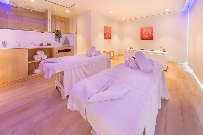 Romantic couple massage + SPA entry and private jacuzzi with cava - A Detailed Look at the Mallorca Spa Experience