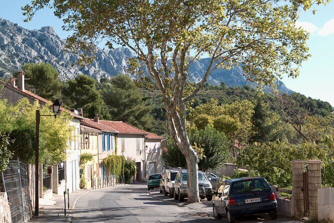Romantic Couple's Day to Relax in Provence off the beaten path - FAQ