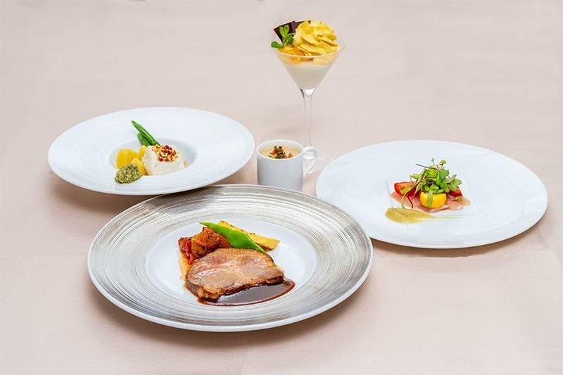 Romantic Deluxe Concerto Cruise in Kobe - Book the right time, and arrive early