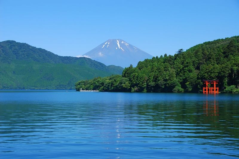 Romantic Hakone Atami Full-Day Fireworks Tour - A driver can make the schedule easier
