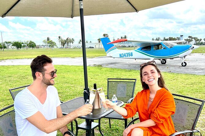 Romantic Miami 50-Min Plane Tour With Champagne - Final Thoughts