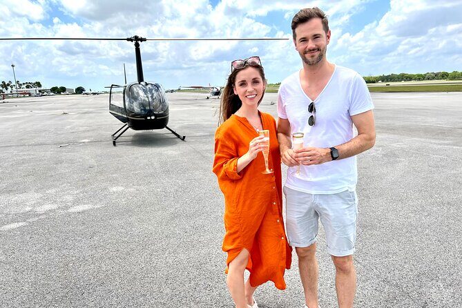 Romantic Miami Helicopter Tour with Champagne - The Experience in Detail