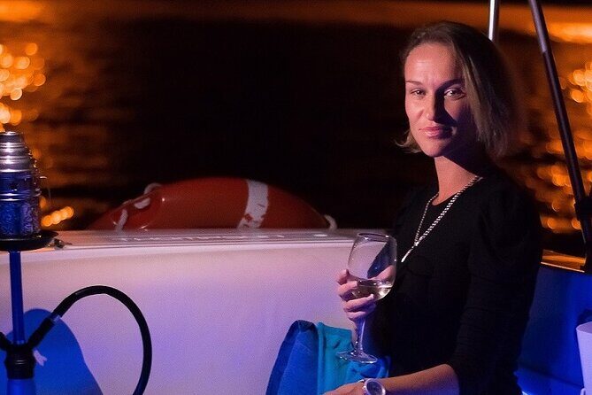 Romantic night ocean boat trip for 2 - FAQ