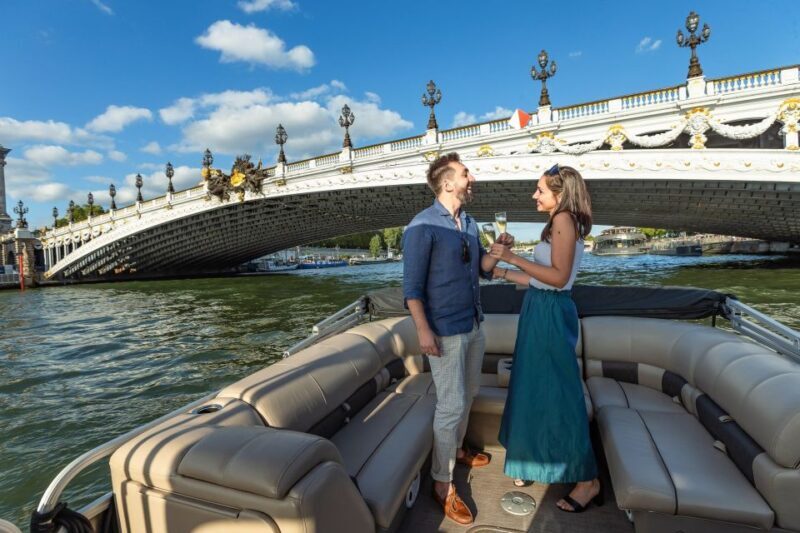 Romantic photo shooting on a private boat in Paris - Romantic Photo Shooting on a Private Boat in Paris: A Deep Dive