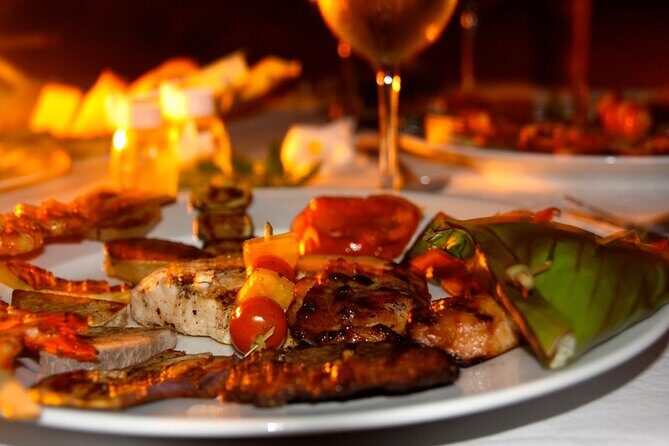 Romantic Private Sunset and Motu Dinner for Two - The Food and Beverages: A Mixed Bag