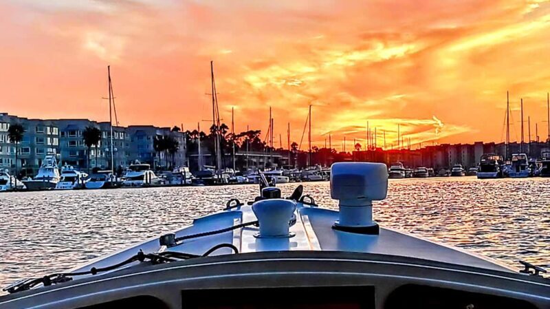 Romantic Sunset & City Lights Wine Cruise  Marina del Rey - What the Reviews Highlight Most