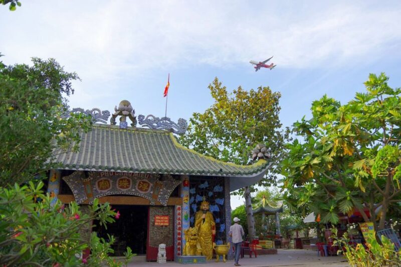 Romantic Sunset Cruise by Speedboat - Key Points