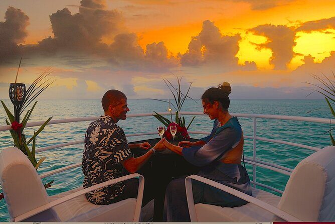 Romantic sunset diner - Romantic Sunset Diner in Bora Bora: An Authentic Luxurious Experience