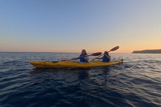 Romantic Sunset Kayaking Tour in Milos - Exploring Milos from the Water: An In-Depth Review