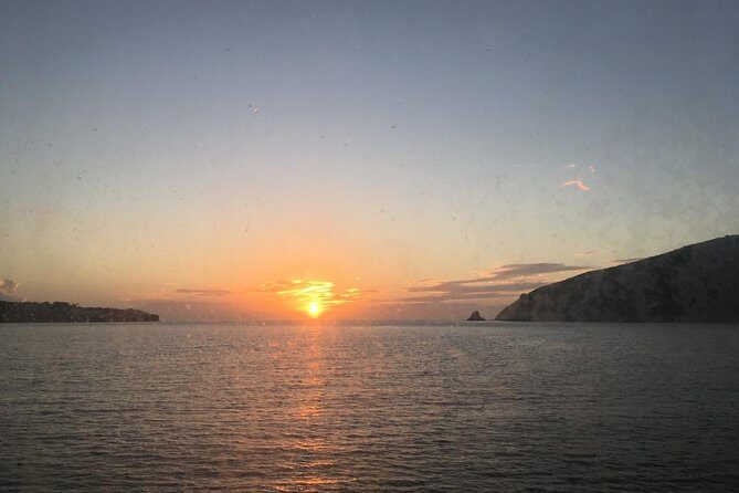 Romantic sunset - private - Key Points