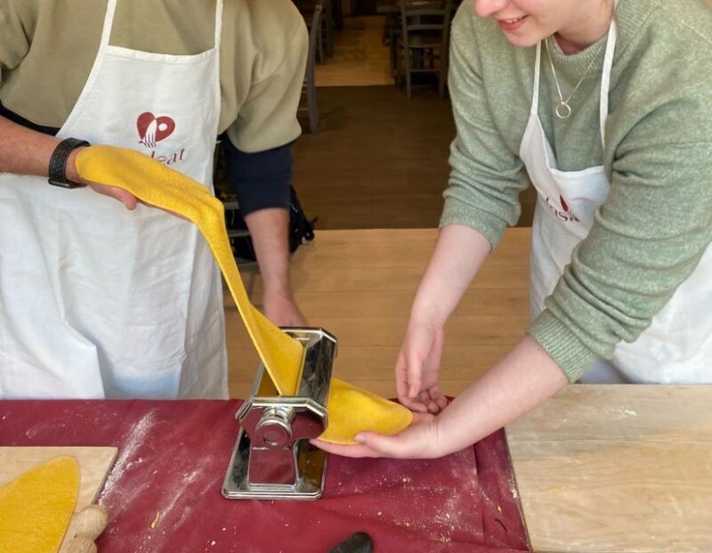 Rome: 1 Hour Pasta Making Class - Rome: 1 Hour Pasta Making Class – A Hands-On Taste of Italy