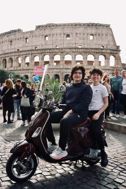 Rome: 1-Hour Vespa Tour as Passenger with Local Driver - Authenticity and Atmosphere