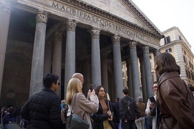 Rome at Night: Small-Group Walking Tour in English or Spanish - A detailed look at what this tour offers