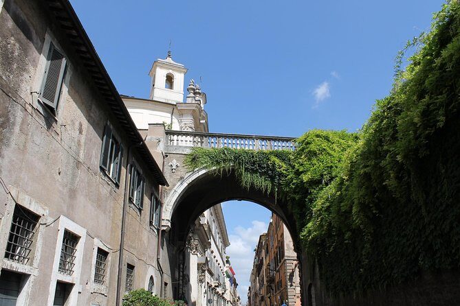 Rome at Sunrise Walking Tour: Pantheon Trevi Fountain & Breakfast - What Makes This Tour Stand Out?