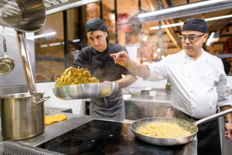 Rome: Authentic Roman Restaurant Dining Experience & Wine - Discover Rome’s Culinary Heart at Il Segreto: A Genuine Roman Dining Experience