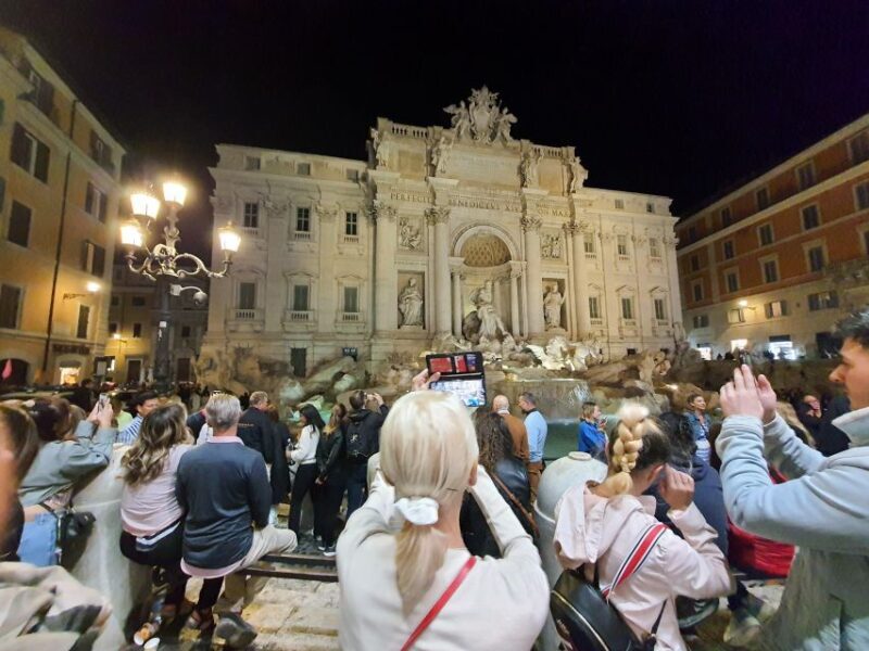 Rome by Night: City Center Lights and Wonders Guided Tour - Who Should Take This Tour?