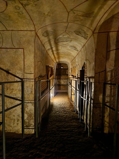 Rome: Catacombs Express ENGLISH Guided Tour - SKIP THE LINE - FAQ