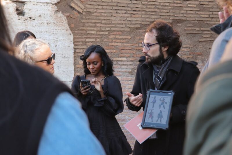 Rome: Colosseum, Roman Forum and Palatine Hill Guided Tour - Analyzing the Value: Price and Experience