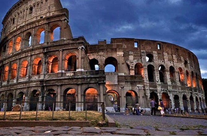 Rome: Colosseum, Roman Forum & Trajan's Market Exterior Tour - FAQ